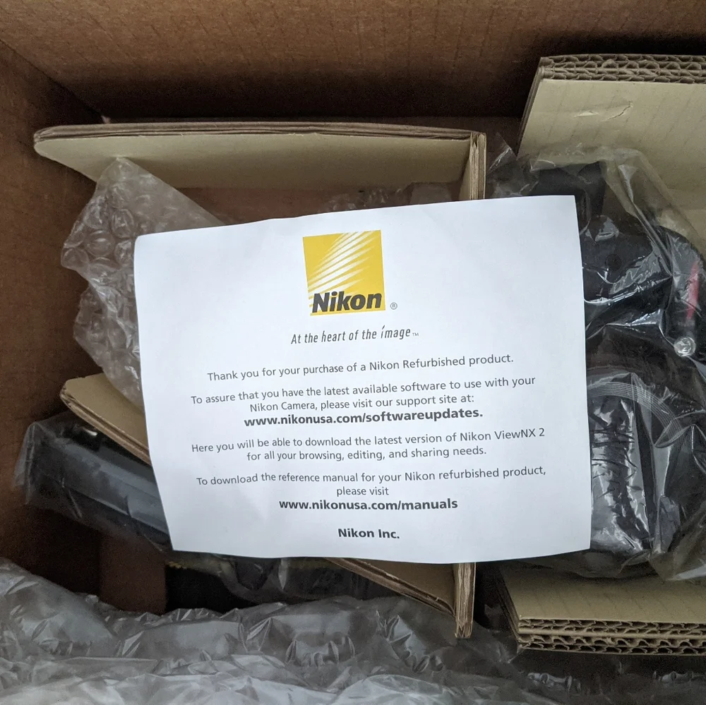 Nikon D3400 DSLR Camera with 18-55mm VR Lens (Certified Refurbished)